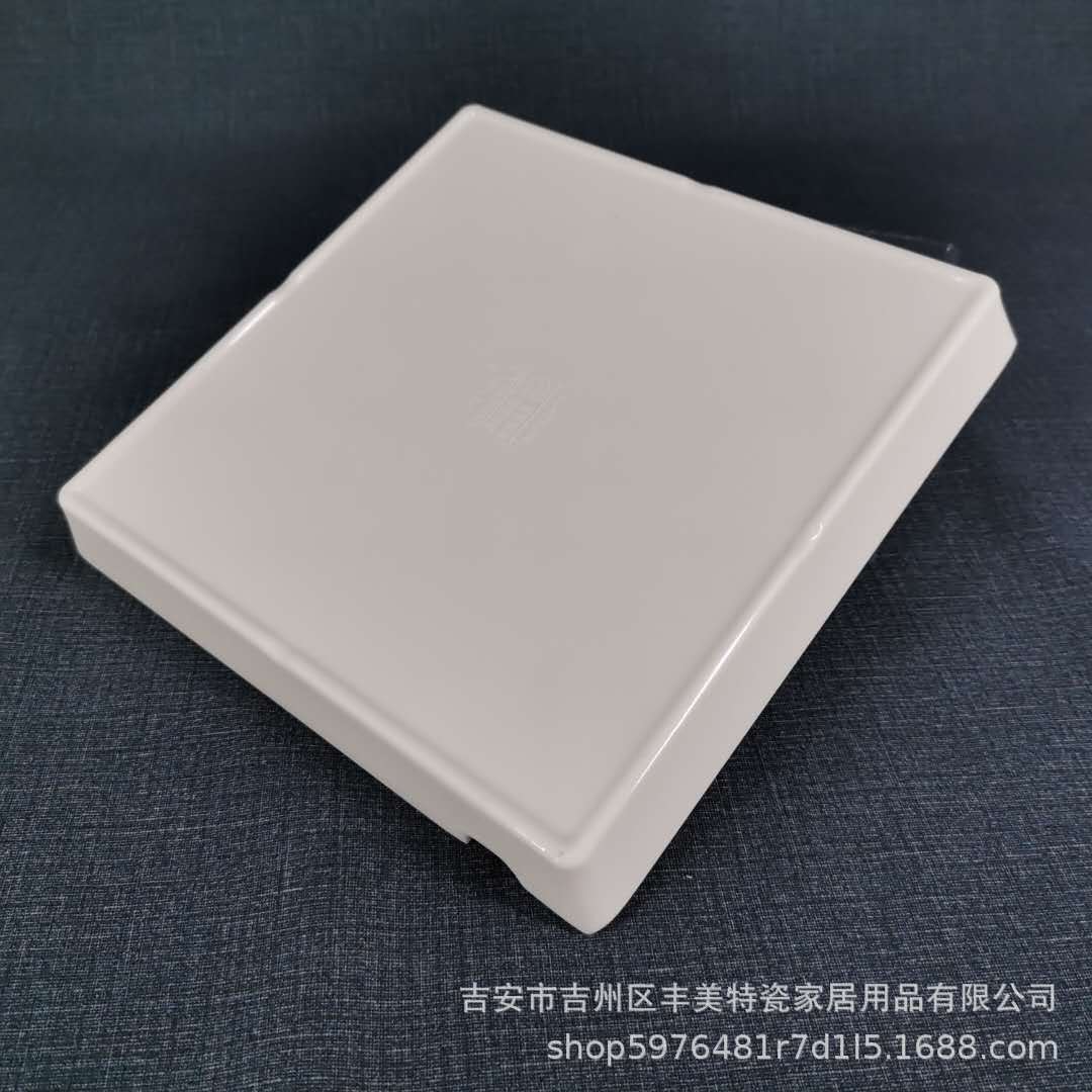 白色龙虾