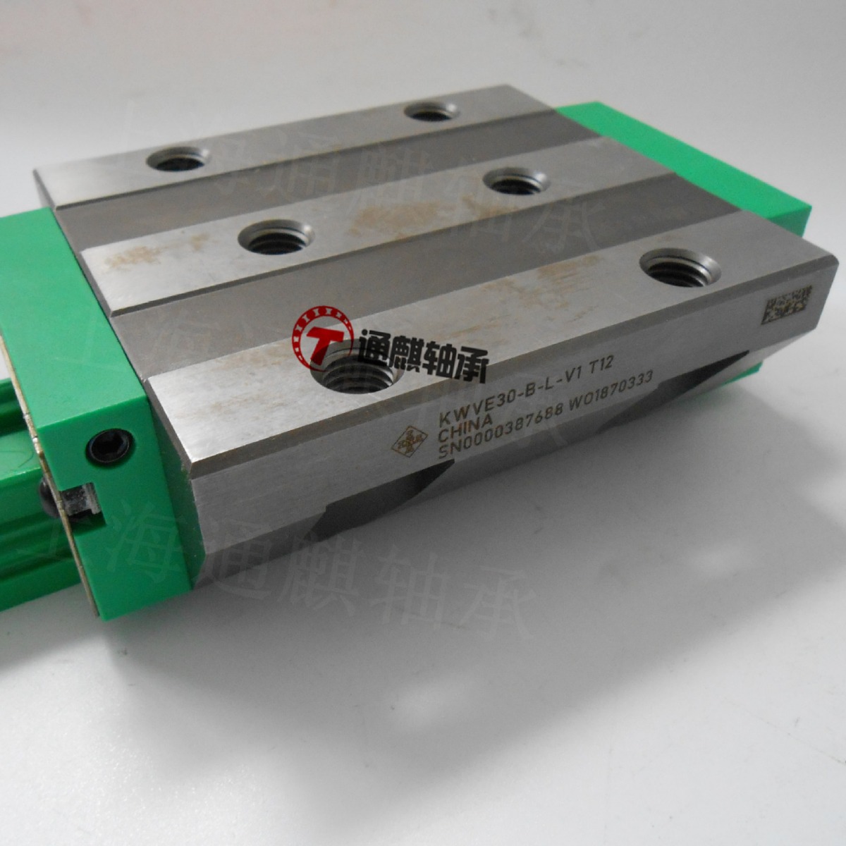 INA四排满装球长系列滑块   KWVE30-B-L-G2-V1