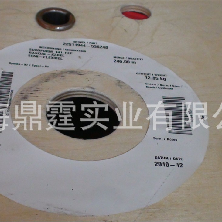 HUBER+SUHNER   SUCOFORM_250-01-FEP  �Ѷ���Ե���