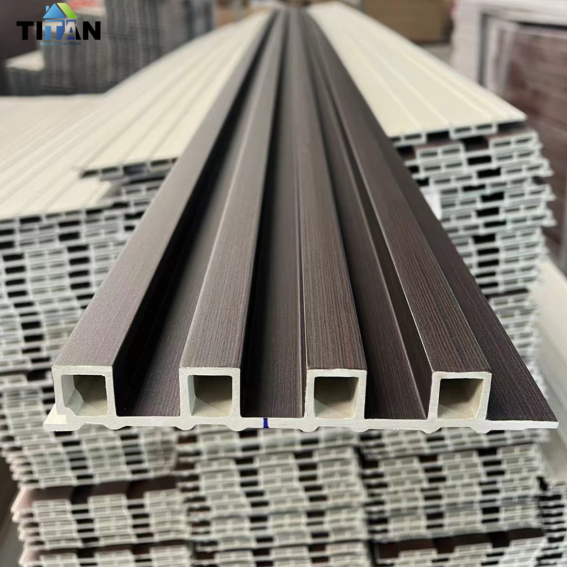 Gran Muralla Tablero Madera Plástico WPC Material 169*27 Tablero de pared cóncavo-convexo Tablero de rejilla exterior Tablero de pared Decoración de interiores