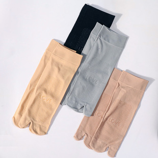 Silk stockings two-toe socks two-finger socks women's summer thin non-slip toe socks finger socks Southeast Asian Japanese lace-up