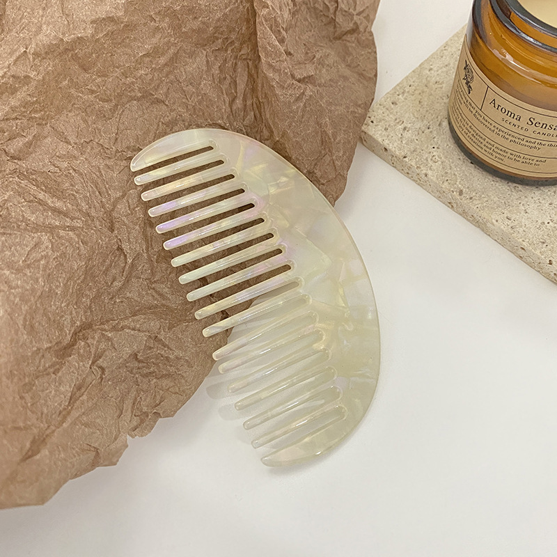 40g Weight Hair Combs Hair Accessories Type 1 Piece Quantity Holiday, Daily Occasion Acetic acid sheets Material Geometric Pattern All Seasons Season Women's Gender Retro Style Retro Women's Geometric Acetic Acid Sheets Hair Combs 11