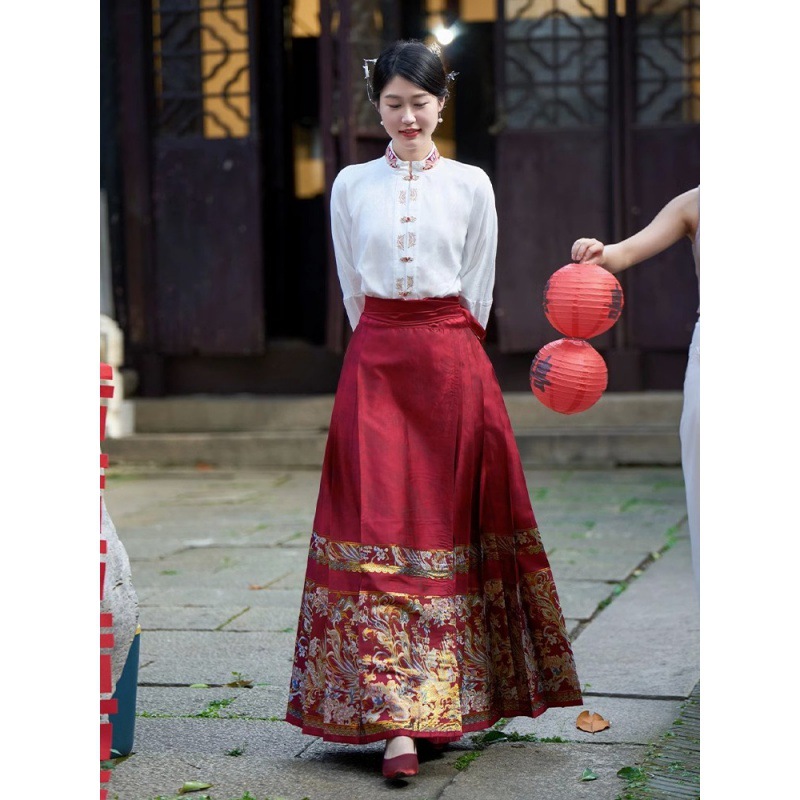 新中式女装汉服2023新款红色结婚马面裙婚服敬酒服套装夏订婚礼裙