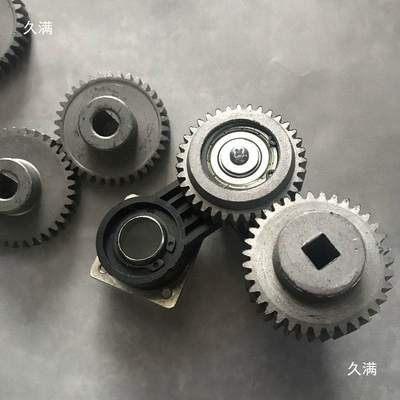 Flywheel/Gear Accessories Gear, Rear Transmission