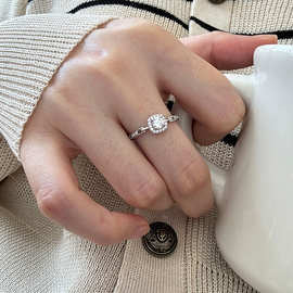 方钻链条戒指s925纯银镶钻推拉设计食指指环结婚送女友戒子J0446