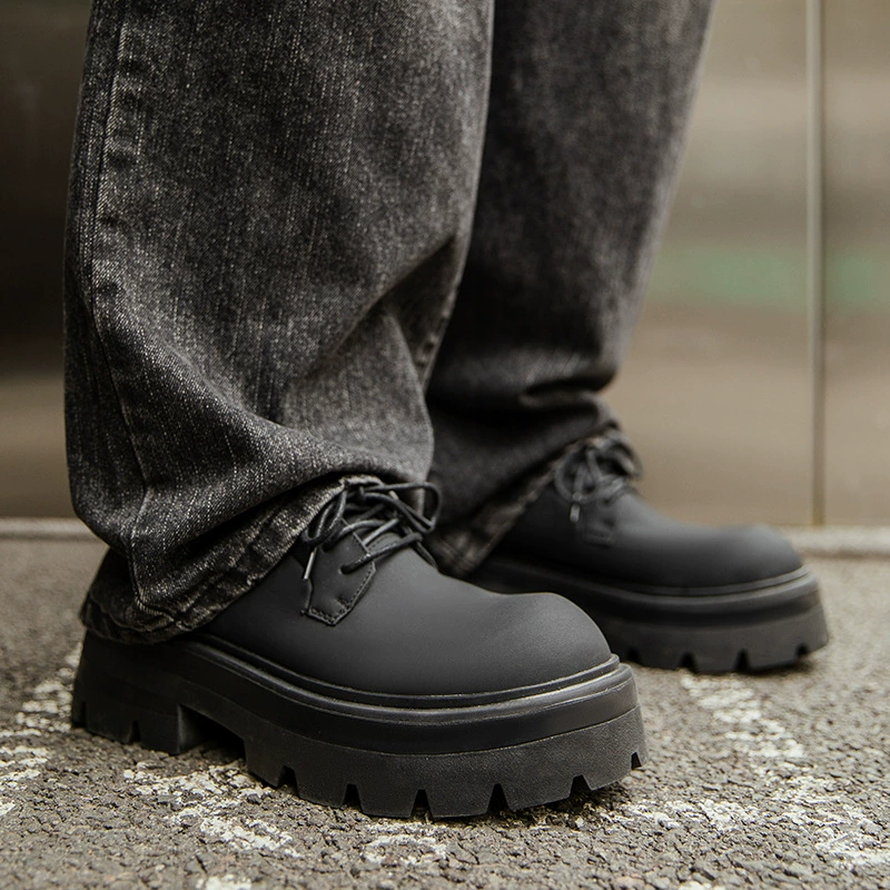 2025 новые пригородные ботинки дерби мужские увеличенные толстые подошвы в британском стиле круглые головы черные высокие ощущения головы кожаные туфли 9133