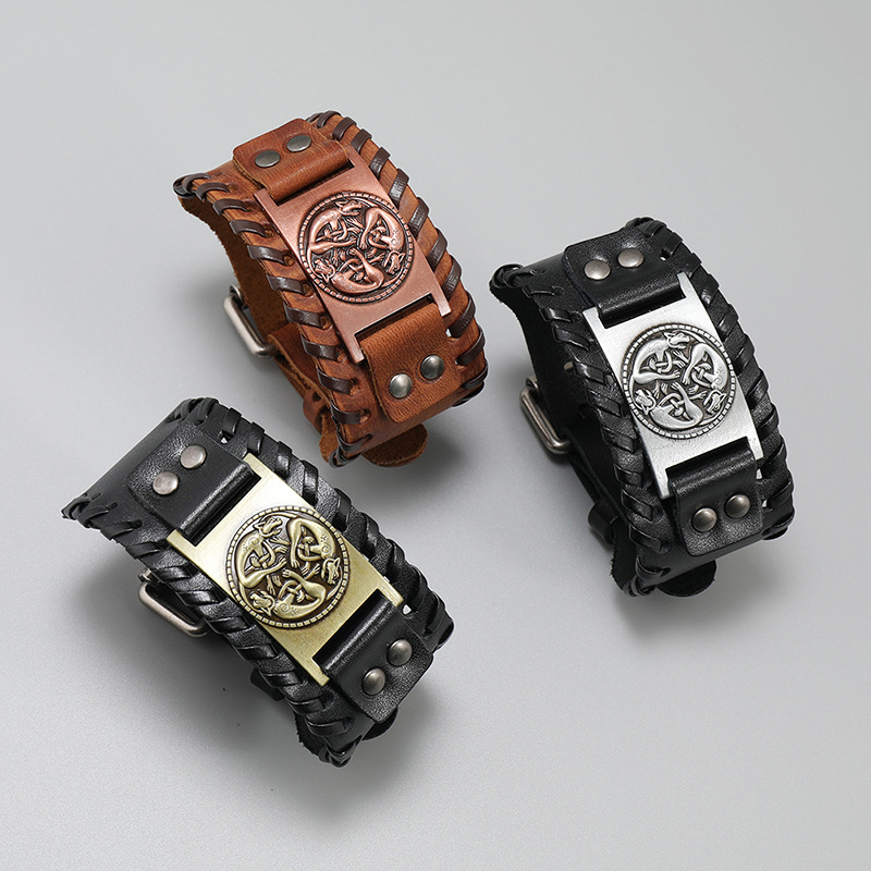 Fashionable retro woven leather bracelet