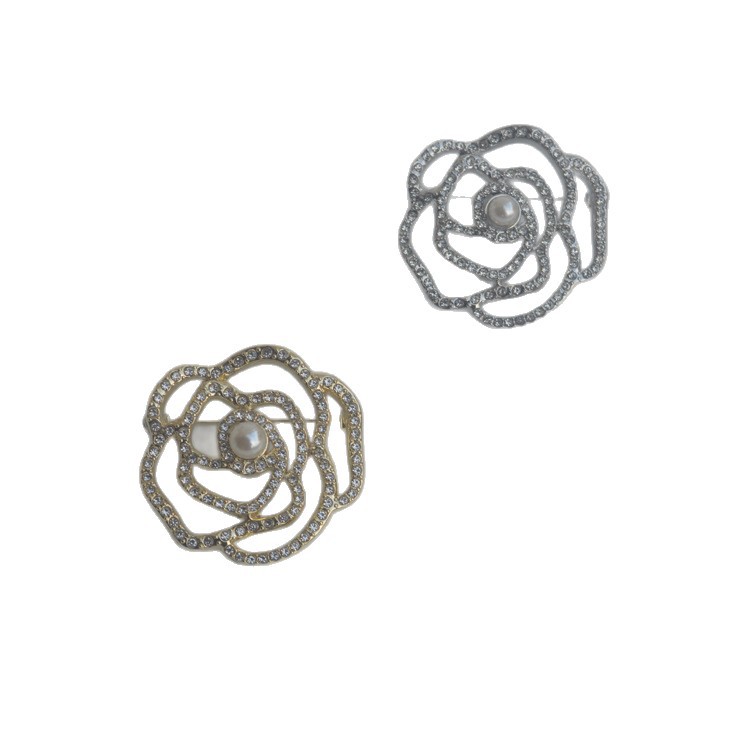 Spilla floreale con perle e strass per giacche da donna_voghion.com