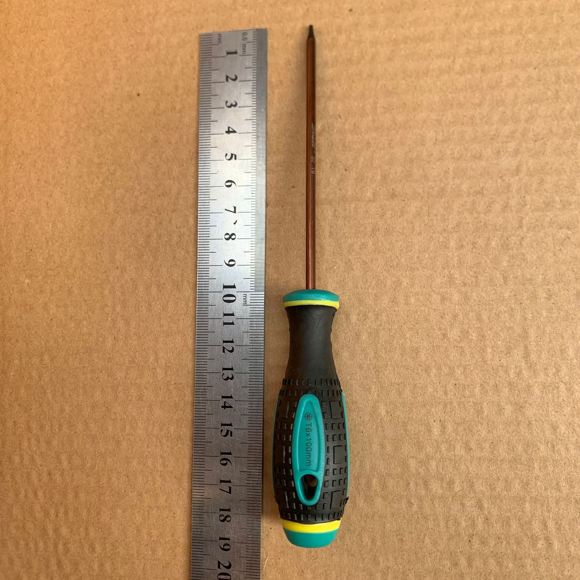 Fabricante de FUENTE S2 destornillador de forma especial Destornillador hexagonal destornillador de ciruela triángulo en forma de U en forma de Y