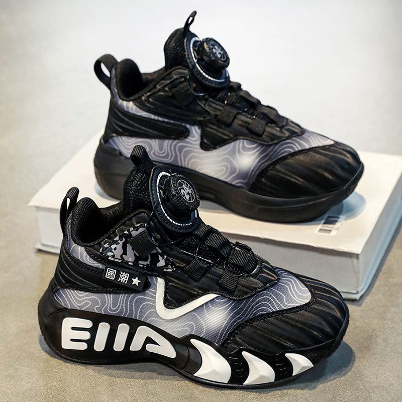 Zapatos para niños, modelos de verano y otoño 2025 nuevos zapatos de baloncesto para niños, zapatos deportivos de suela blanda para niños grandes con hebilla giratoria para niños