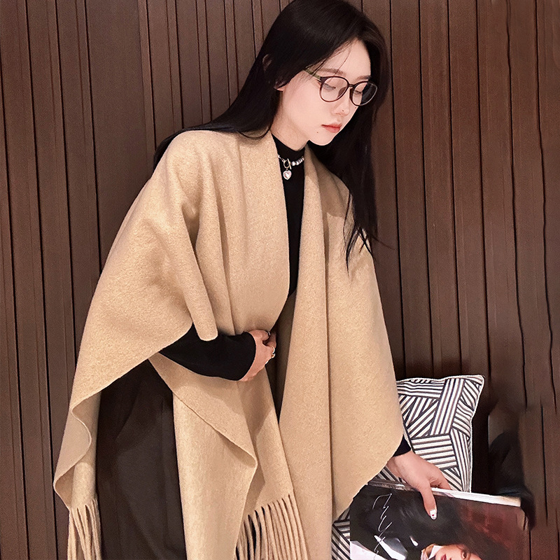 Lazy Style Vibe Split Hem Shawl for Women, Ins Influencer Style, Autumn and Winter Warm Cheongsam Tassel Cape Shawl Wholesale