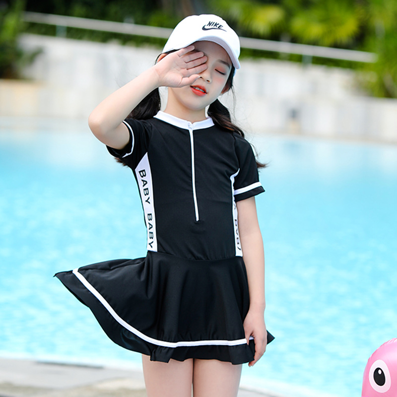 Traje de baño para niñas, estilo deportivo para niños medianos y grandes, traje de baño para entrenamiento en piscina, traje de baño de vacaciones de secado rápido y moderno con falda dividida