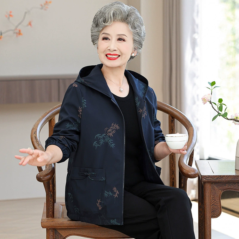 Пожилые люди ветровка женская мама осень короткая куртка старушка иностранная бабушка весна и осень тонкая куртка на одежде