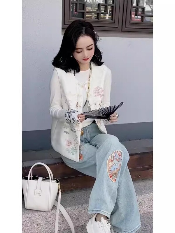 2024 new autumn style with a set of fashion high sense new Chinese women's clothing national style vest shirt suit pants 2024 new autumn style with a set of fashion high sense new Chinese women's clothing national style vest shirt suit pants