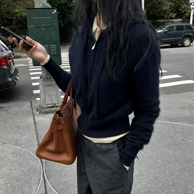 现货 2026春季新韩国东大门八奶百搭纯色毛衣连帽拉链针织外套女