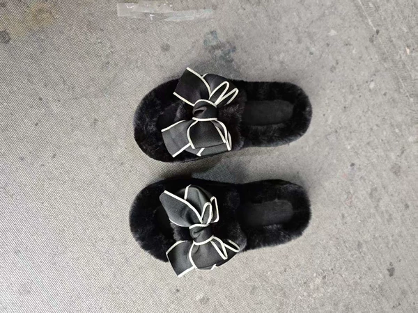 4 cm black