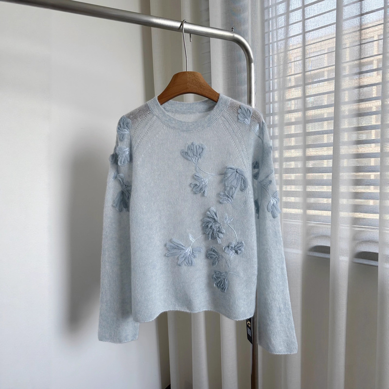 Consinee Embroidered Cashmere Sweater Autumn and Winter New Style Crochet Flower Embroidered Knitwear Loose Women's Sweater