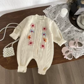 童套装;童裤;连身衣、爬服