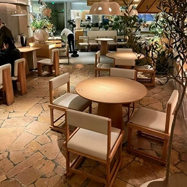 成套餐桌椅;卡座;餐桌