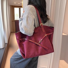 �羳Ů��25�ﶬ�¿��Լ���ŷ������Ůʿ���ذ����շ�����Ҹ�°�