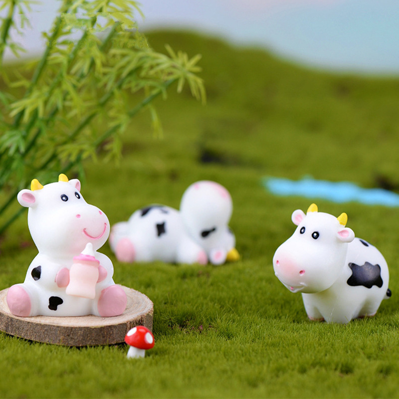 Cartoon Cow Bottle Doll, Children's Baby Water Toy, Festival Birthday Gift, Creative Baking Cake Decoration