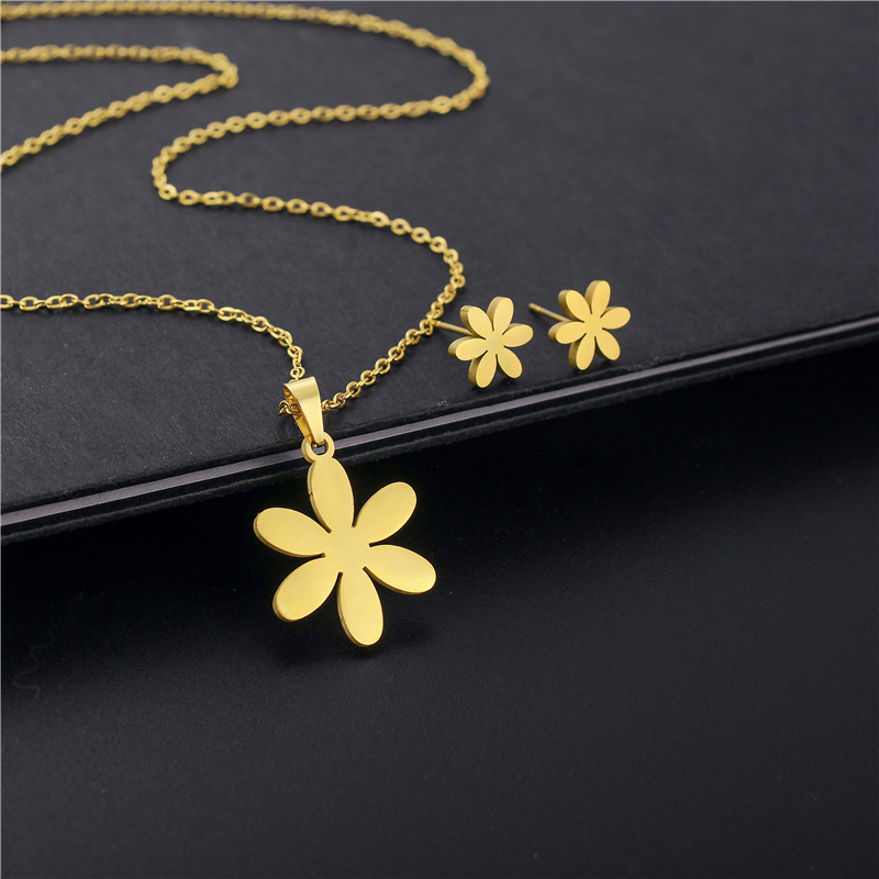 30g Weight No Inlaid Inlay Material Necklace Classification Fashion Stainless Steel Flower Shape Necklace Earrings Set