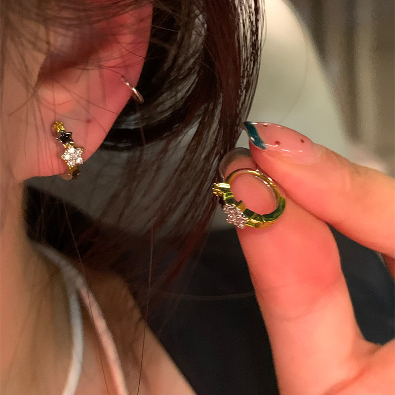 S925 aguja de plata elegante pendientes de nicho femenino diseño de gama alta pendientes populares pendientes de perlas pendientes únicos al por mayor