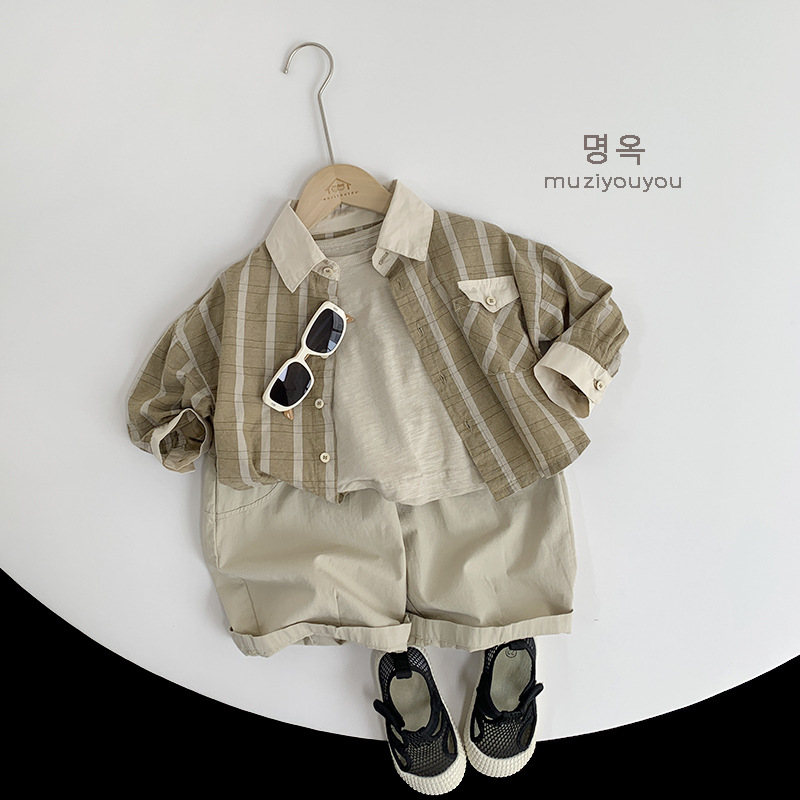 Camisas de cuello delgado para niños primavera y verano japonés y coreanos chaqueta de manga larga para bebés 2025 nueva ropa infantil al por mayor