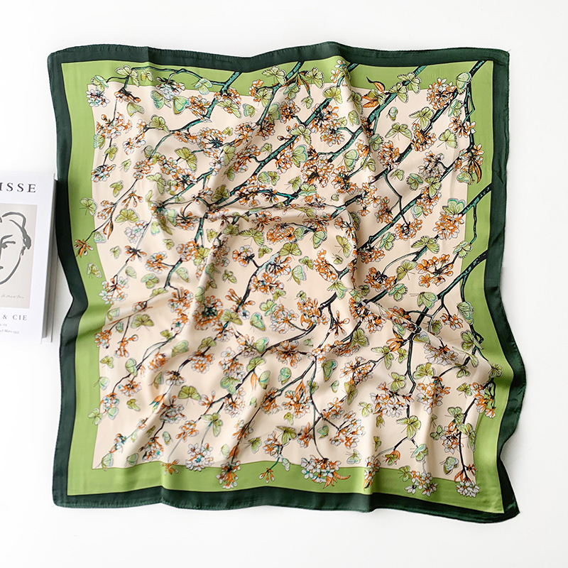 Атласный шифон 70см.