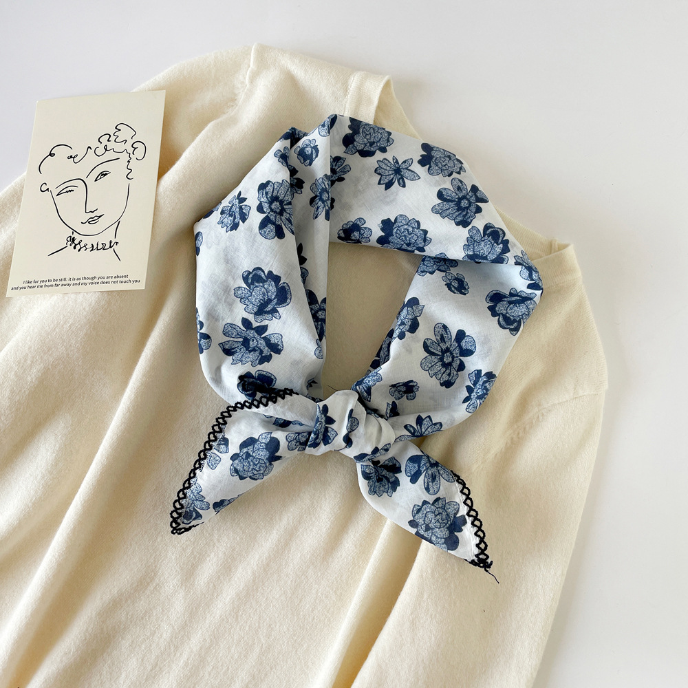 Small Square Scarf 70% Cotton Lightweight Summer Fashion Leopard Print Professional Neck Scarf For Women_voghion.com