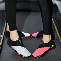 Home sports shoes 2022 new men and women outdoor treadmill beach wading shoes couples indoor skipping fitness shoes