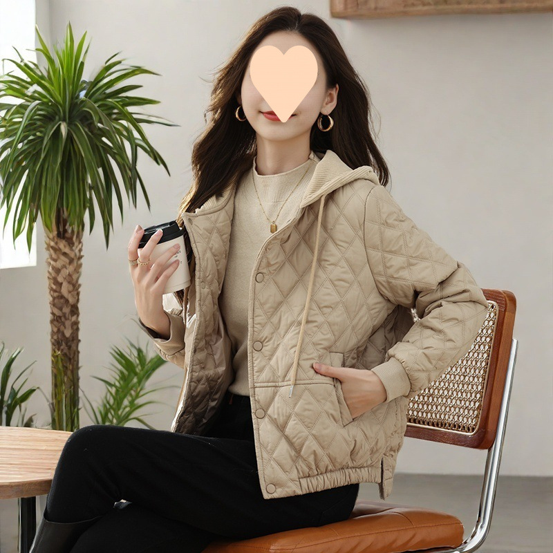 2025 short light luxury Korean version casual women's new winter fashion hooded thin diamond cotton coat fashionable cotton coat