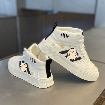 Модные мужские кроссовки в стиле Гонконга с тремя рваными полосками, новые 2024 года, сетчатые, дышащие, с цветными блоками, средней высоты, повседневные, интернет-хит, размер XLZ