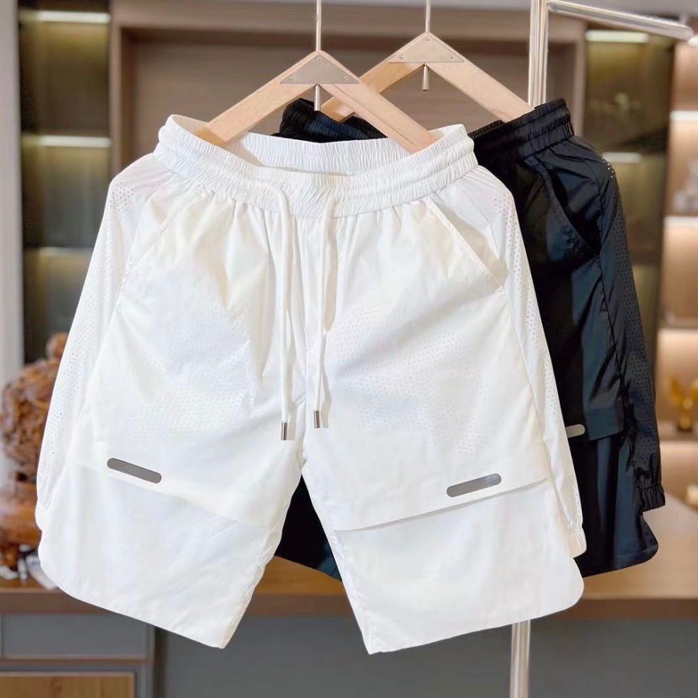 High-end Summer Simple Quick-drying Beach Pants Men's Trendy Brand Plump Handsome Black Shorts Light Luxury Casual Pants for Outer Wear