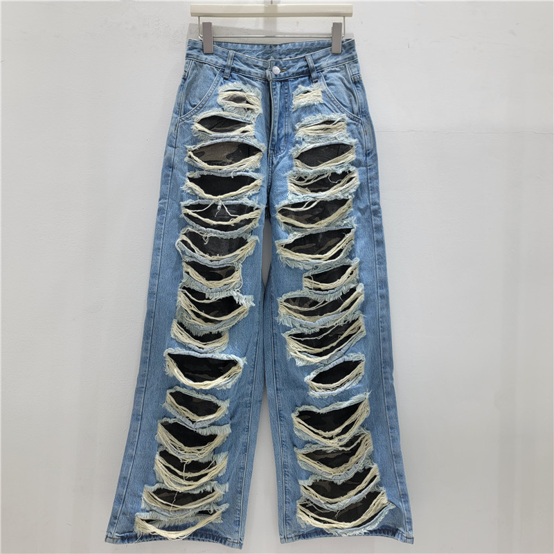 Trendy Brand Style Heavy-Duty Distressed Ripped Jeans with Camouflage Lining and Raw Edge Design, High-Waisted Straight Wide-Leg Pants Trendy Brand Style Heavy-Duty Distressed Ripped Jeans with Camouflage Lining and Raw Edge Design, High-Waisted Straight Wide-Leg Pants