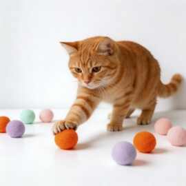 单色可选毛绒球猫咪自嗨玩具静音球磨牙不易误食逗猫球厂家直销