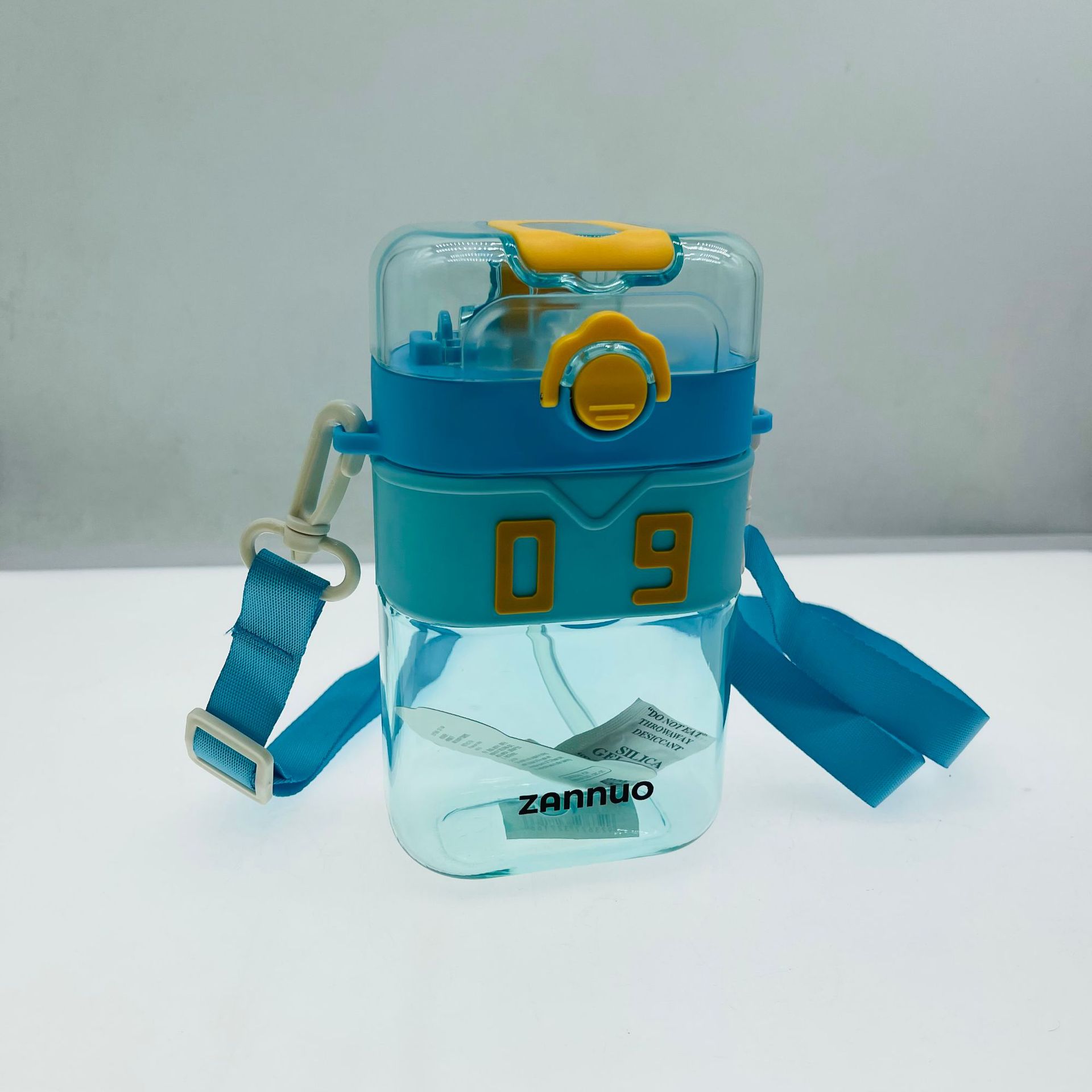 Zanuo dibujos animados de comercio exterior red cuadrada de paja roja taza de helado taza de plástico PC estudiante taza Correa al aire libre deportes taza