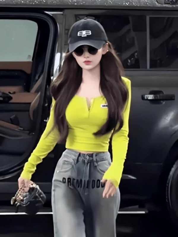 新しい秋のアメリカの甘いギャルの半開襟のファッション的な長袖のtシャツの女性の修身はやせている底のシャツの短い上着を現します。|undefined