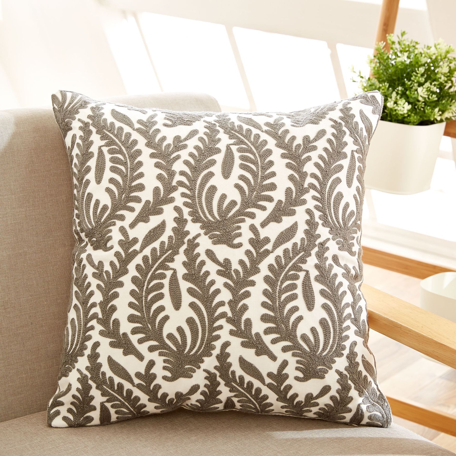 회색 피닉스 꼬리