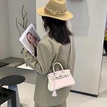 �߼��������K�����Ů2026�ļ��¿�μ�б����߼������Q�P���