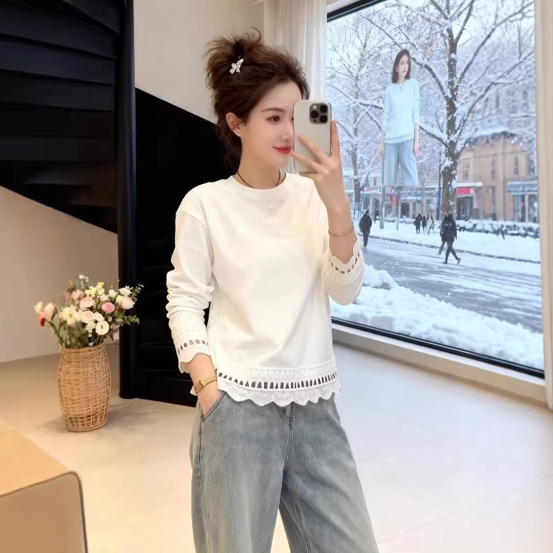 Korean-Style Lace Long-Sleeve T-Shirt for Women, 2026 Spring New Plus-Size Loose Slimming Base Shirt, Fashionable Top Korean-Style Lace Long-Sleeve T-Shirt for Women, 2026 Spring New Plus-Size Loose Slimming Base Shirt, Fashionable Top