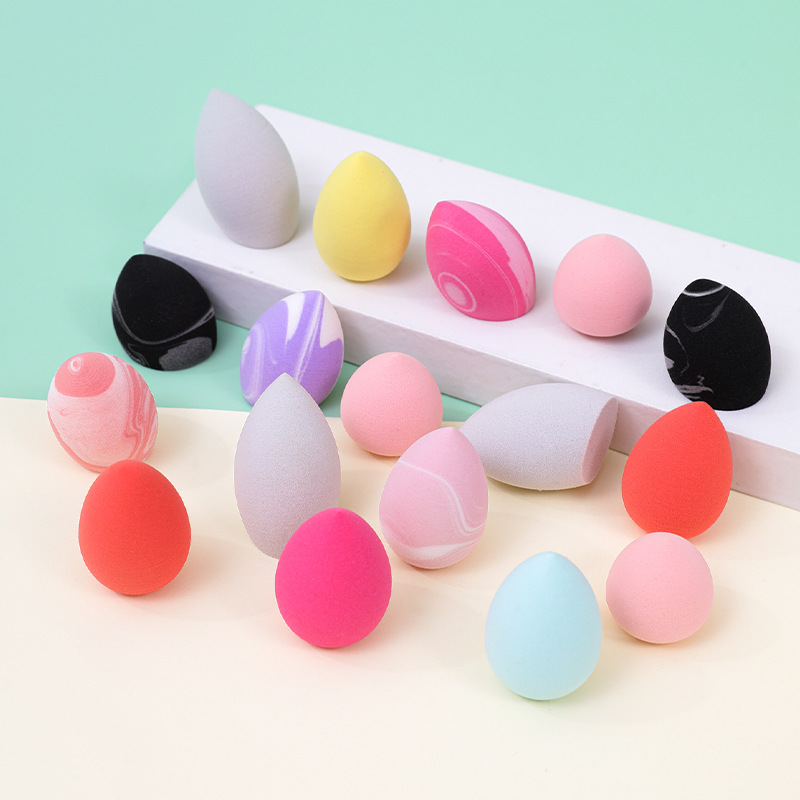 Mezcla personalizada de dos colores mini suave polvo de huevo de maquillaje no se puede comer polvo seco húmedo doble uso en el agua para aumentar el maquillaje esponja huevo