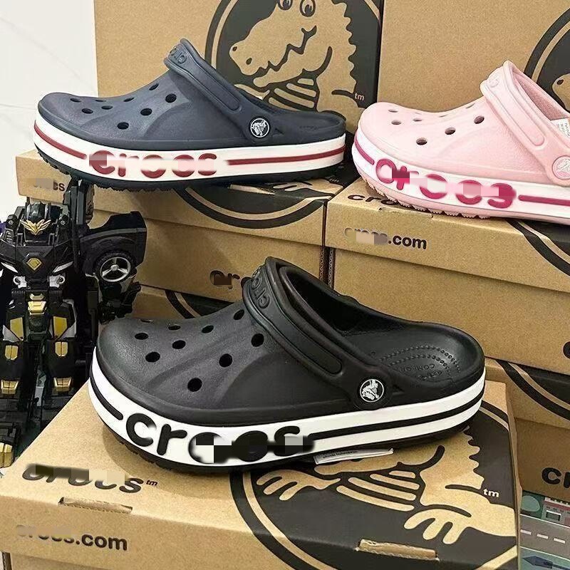 Carloban cross outdoor clogs for men and women, couple's style, EVA fashionable versatile beach shoes, casual beach shoes