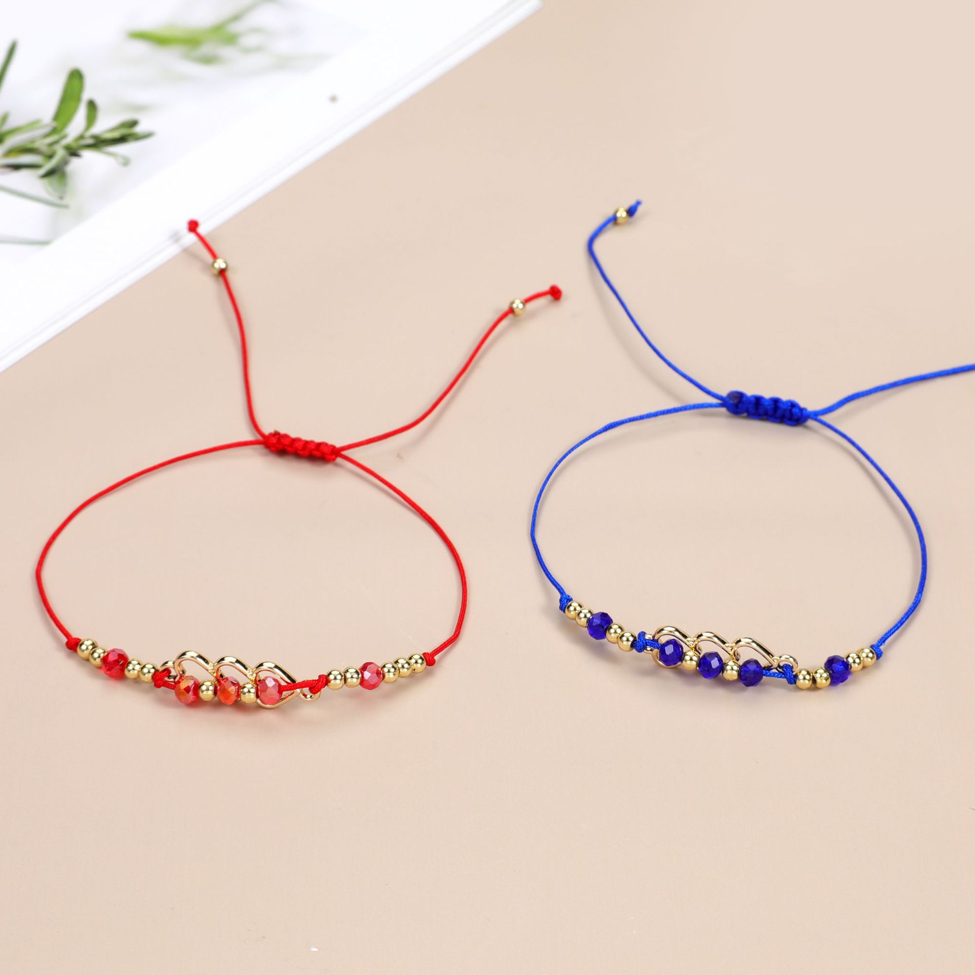 Simple Style Heart Shape Beaded Alloy Rope Knitting Women's Bracelets display picture 3