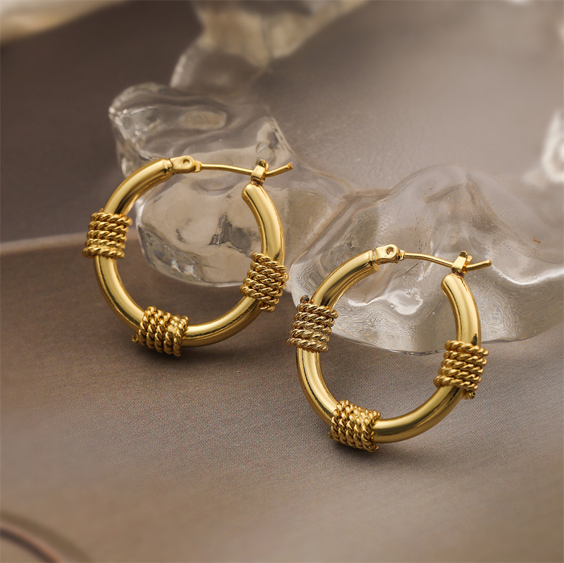 Oro verdadero electroplacado oro en forma de C pendientes de orejas metálicas simples estilo de alta moda pendientes geométricos retro