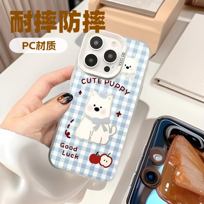 チェック柄の犬柄が可愛い、Apple 17 Pro Max用スマホケース。個性的で元気いっぱい。iPhone 16/15/14/13対応。欧米風。|undefined