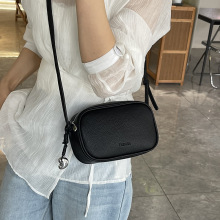女士百搭小方包时尚简约单肩斜挎包休闲迷你轻便出行潮流手提包