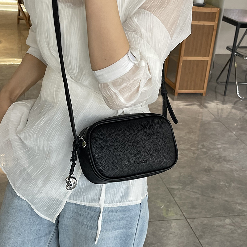 女士百搭小方包时尚简约单肩斜挎包休闲迷你轻便出行潮流手提包