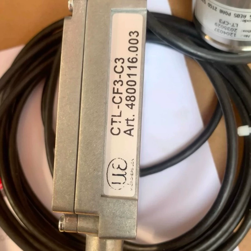 Лазерный датчик 米铱 CTL-CF3-C3 новый, цена обсуждаема