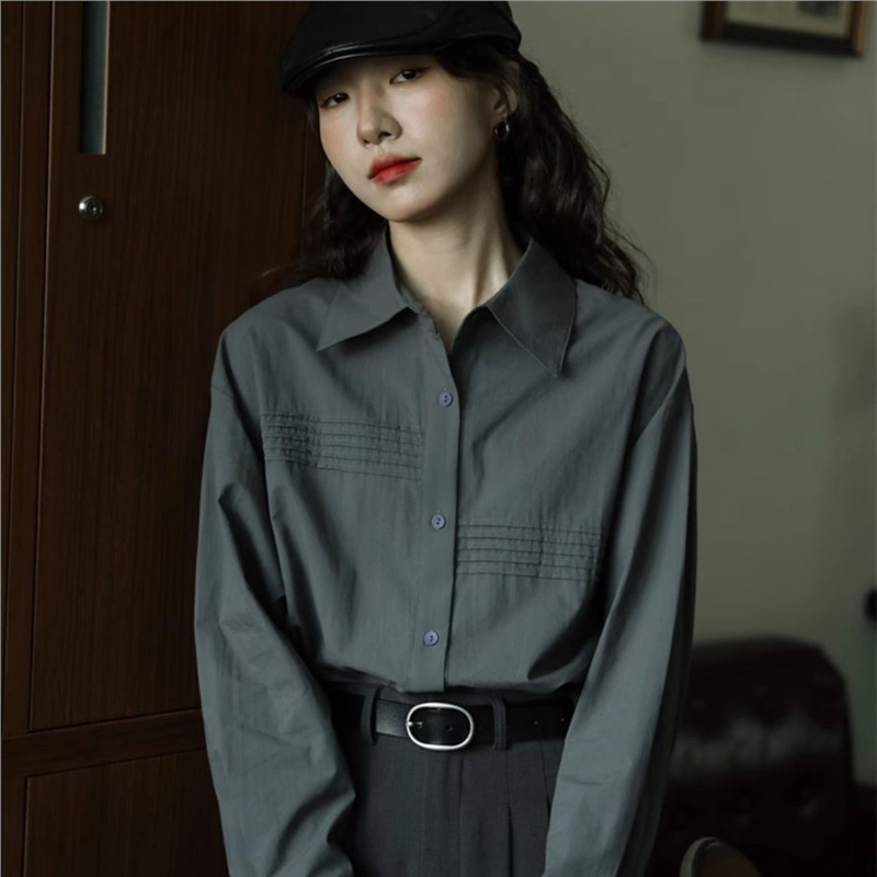 纯棉大码灰色春秋长袖衬衫女设计感压折通勤松弛感宽松外搭衣衬衣|undefined
